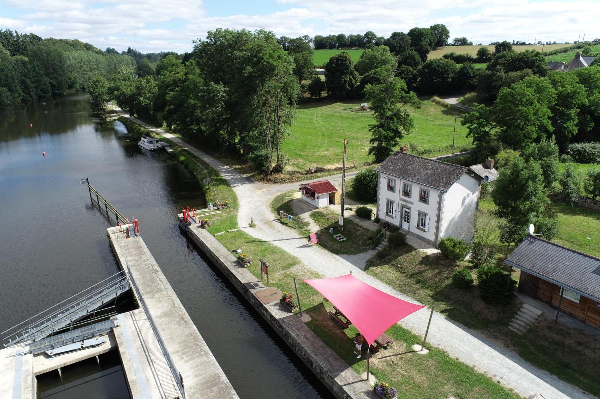 Ecluse Le Port, Etape Velofrancette Bed & Breakfast Sace Exterior foto